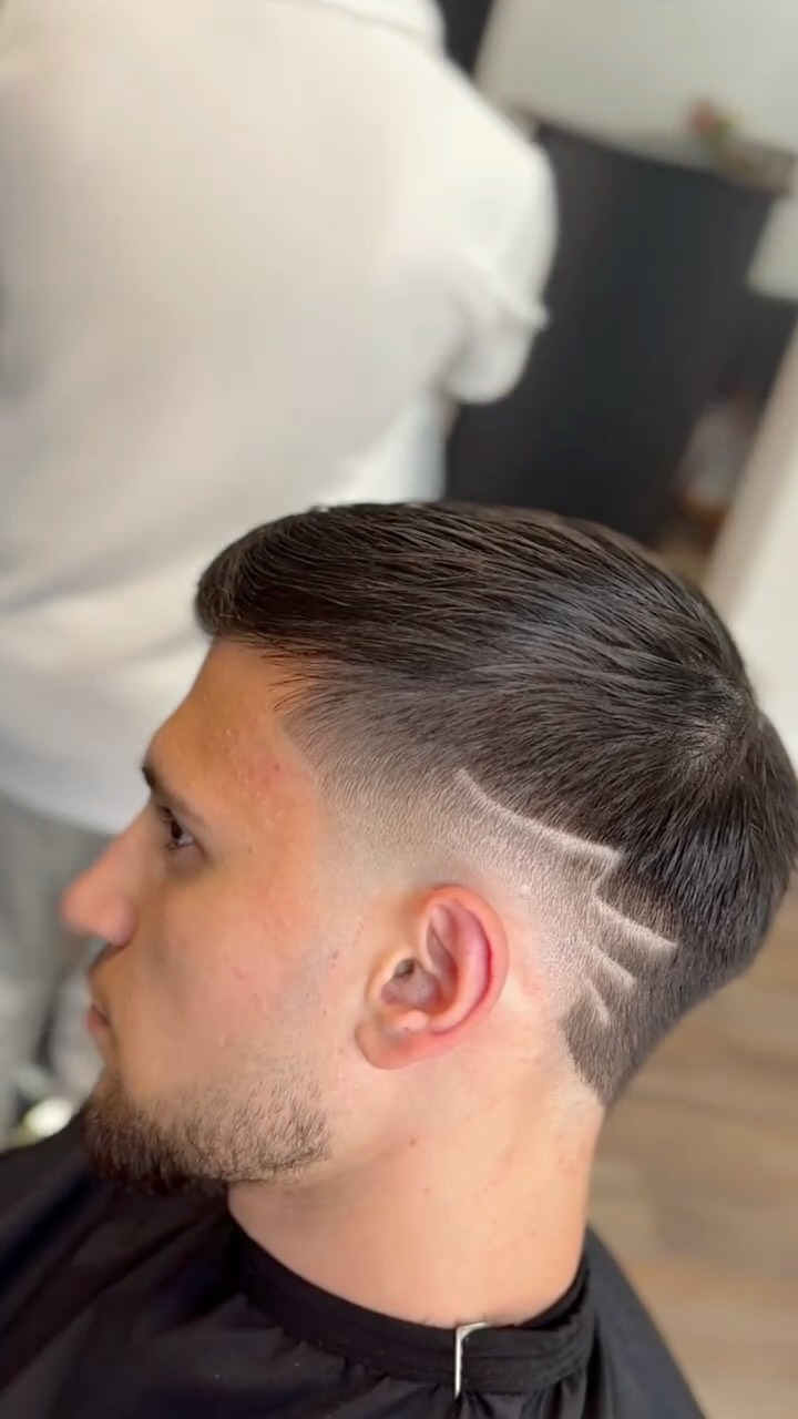 Haarschnitt bei Baran Amed Style
